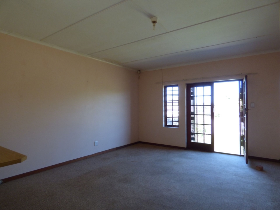 4 Bedroom Property for Sale in West Bank Eastern Cape